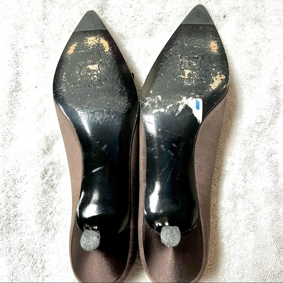 Vintage STUART WEITZMAN 90’s Brown silk satin pointed toe rhinestone heels 7.5 N - Picture 6 of 10